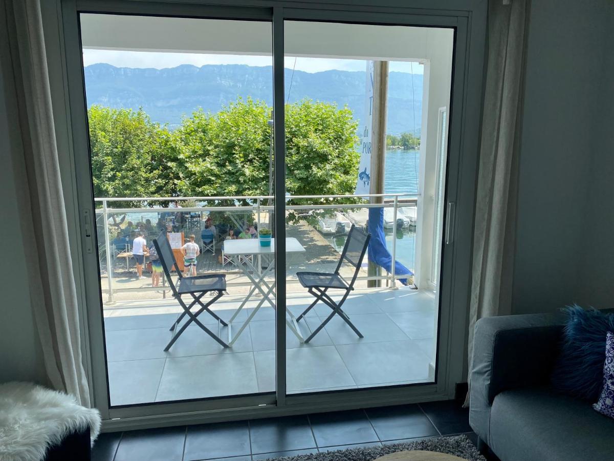 Pieds Dans L'Eau Au Lac Du Bourget Le Bourget-du-Lac Dış mekan fotoğraf